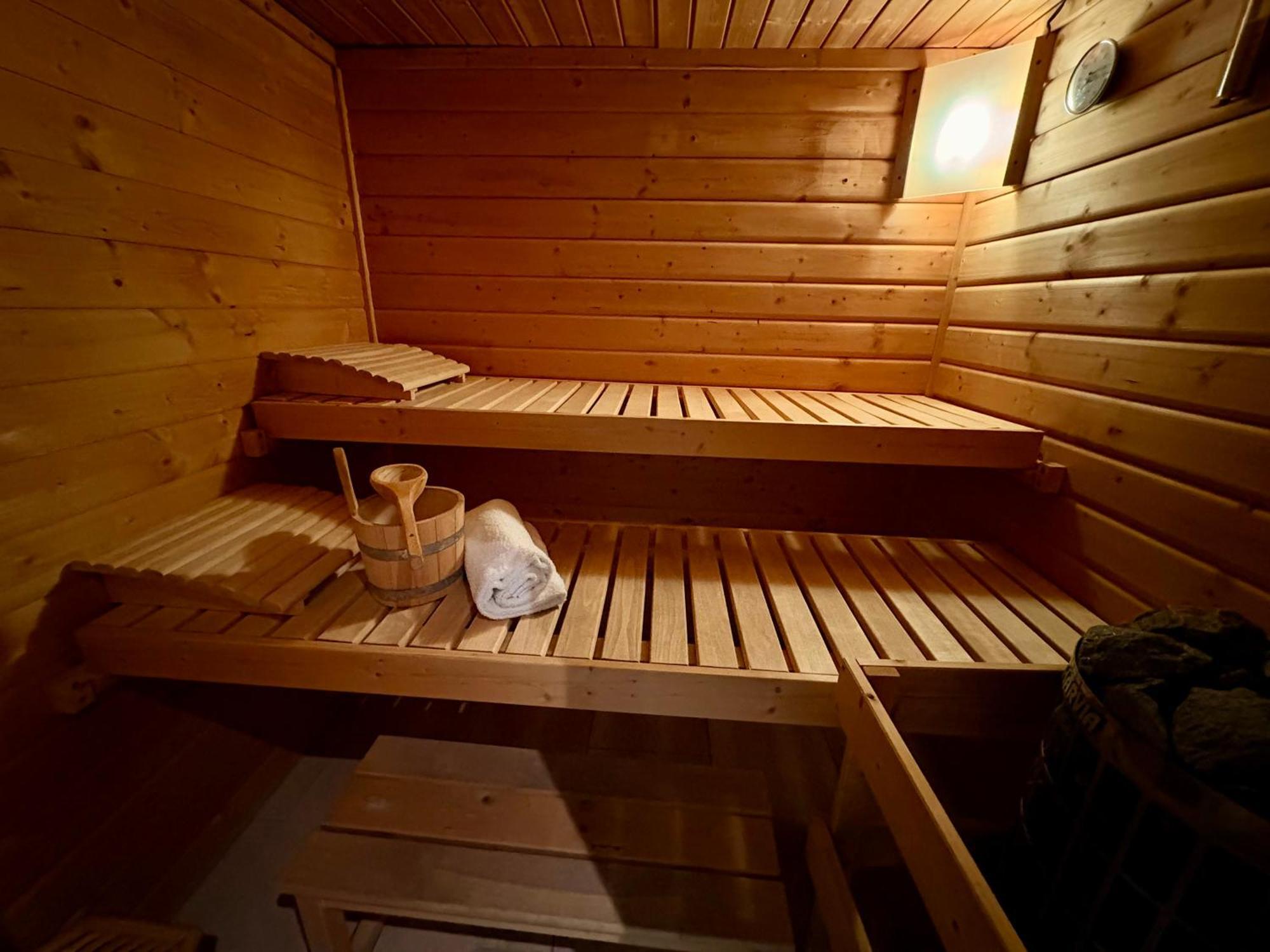 B&B Wellness Зест Екстер'єр фото